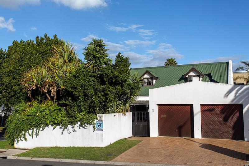 To Let 1 Bedroom Property for Rent in Eden Park Western Cape